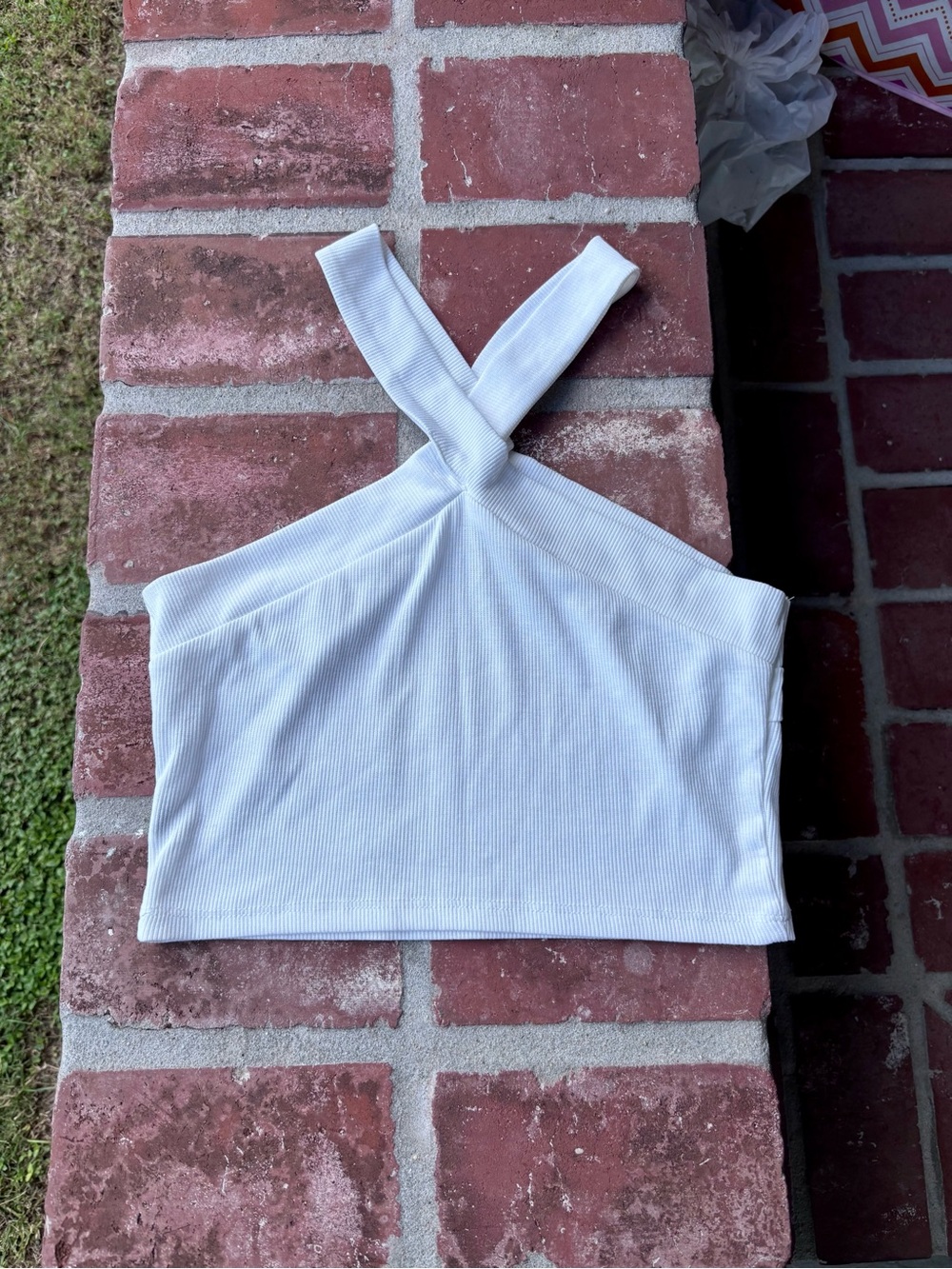 NWOT White Ribbed Crisscross Halter Crop Top